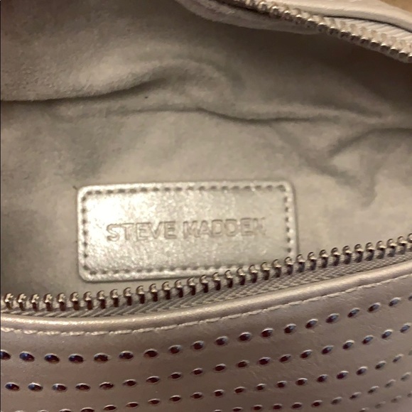 Steve Madden fanny pack - Picture 2 of 2